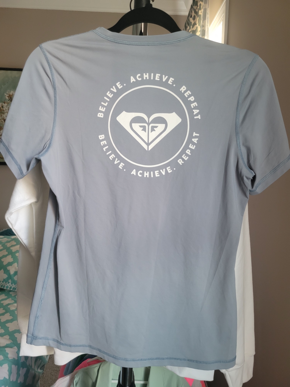 Roxy Gray Performance Rash Guard Tee - Picture 2 of 2
